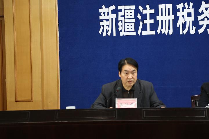 新稅協(xié)副會(huì)長呂漢俠議