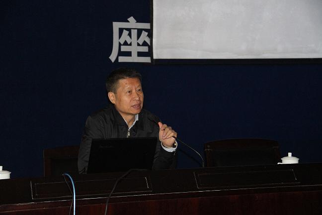 中稅協(xié)行業(yè)黨委常務(wù)副書記、常務(wù)副會長、秘書長李林軍做轉(zhuǎn)型升級專題講座